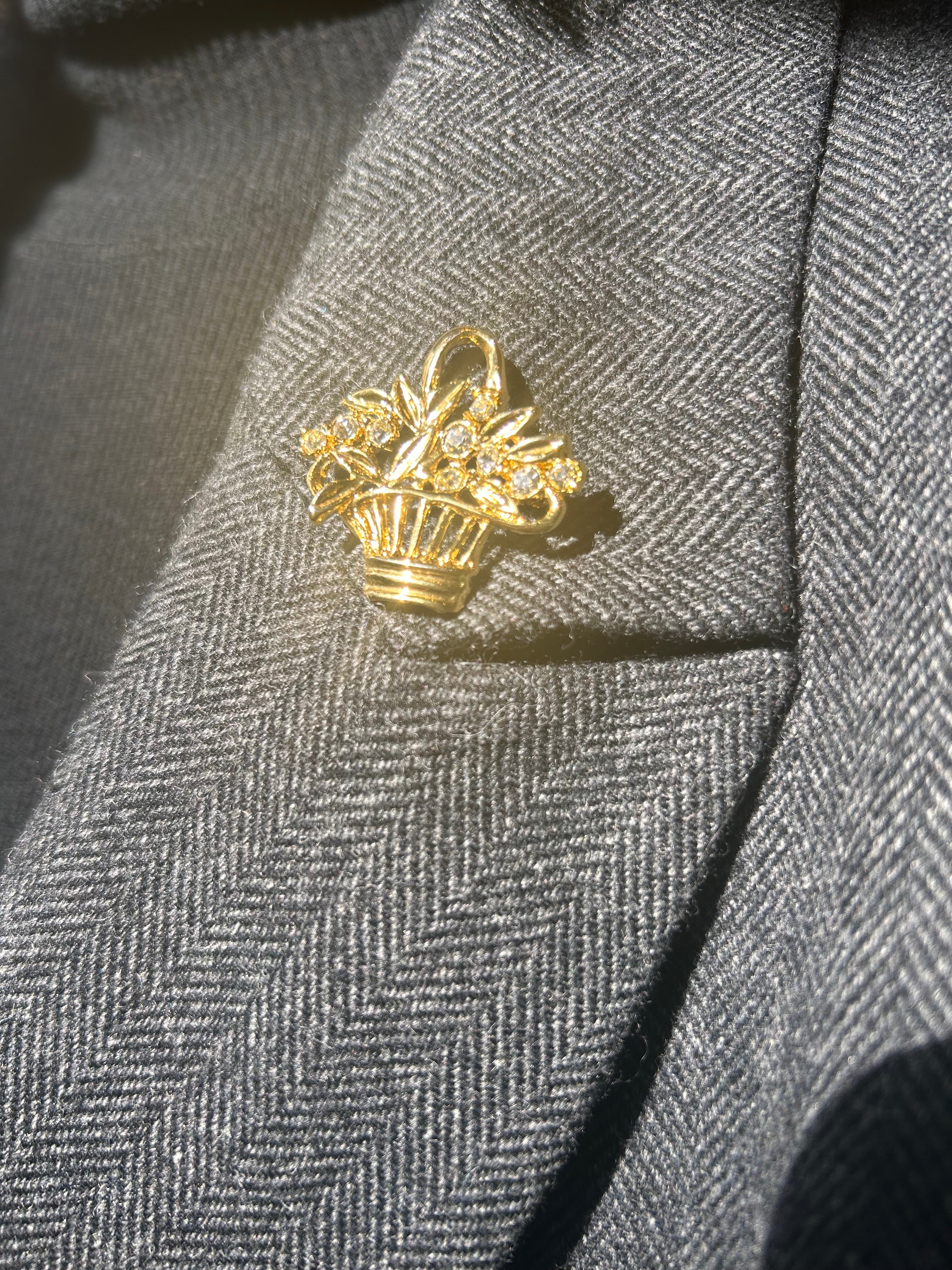 flower basket brooch