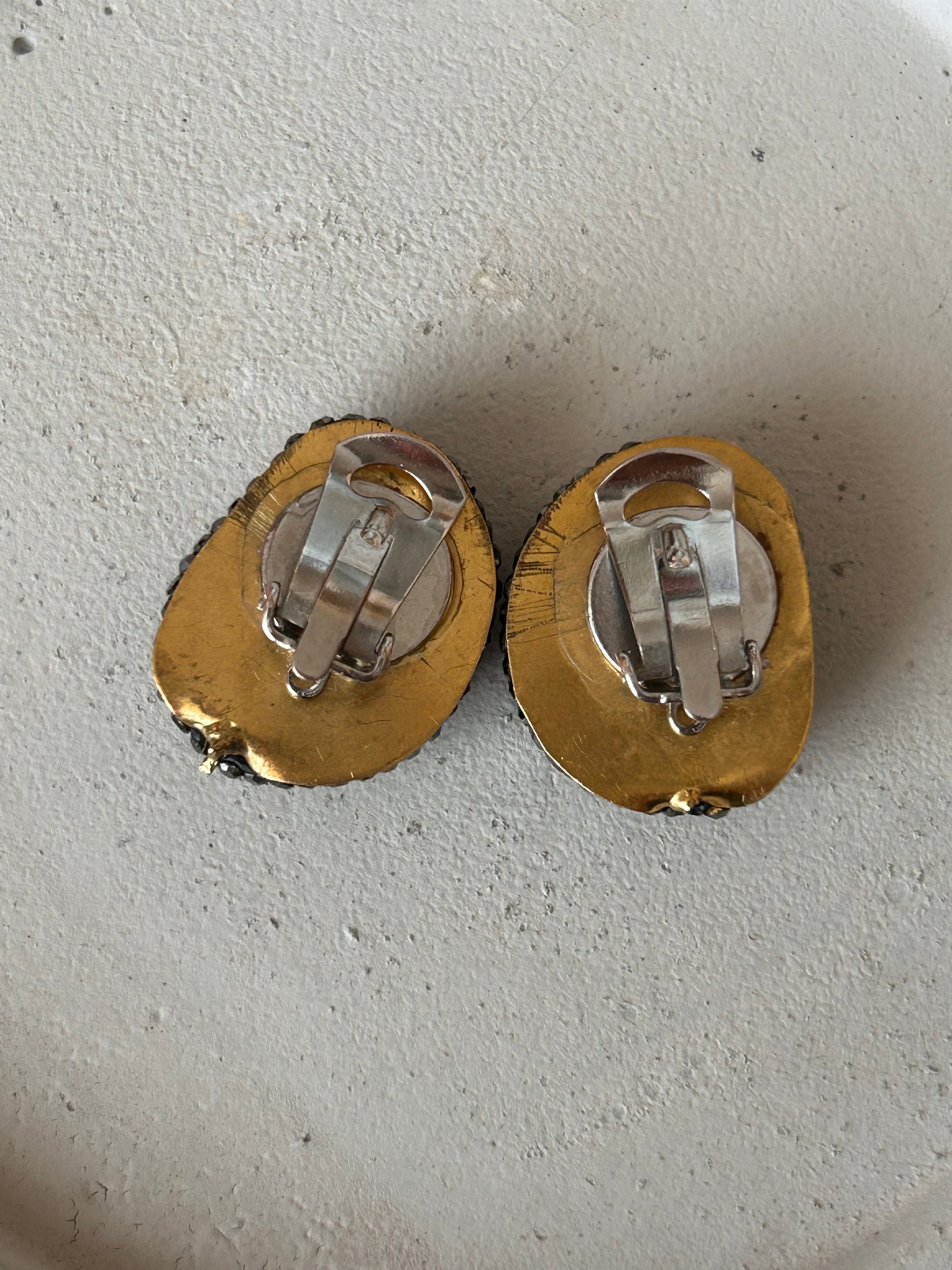 tiara vintage earrings