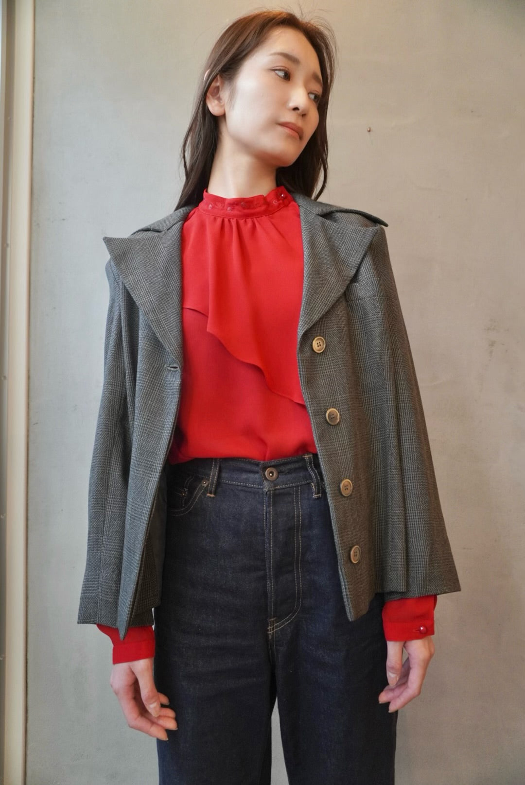 wide lapel jacket