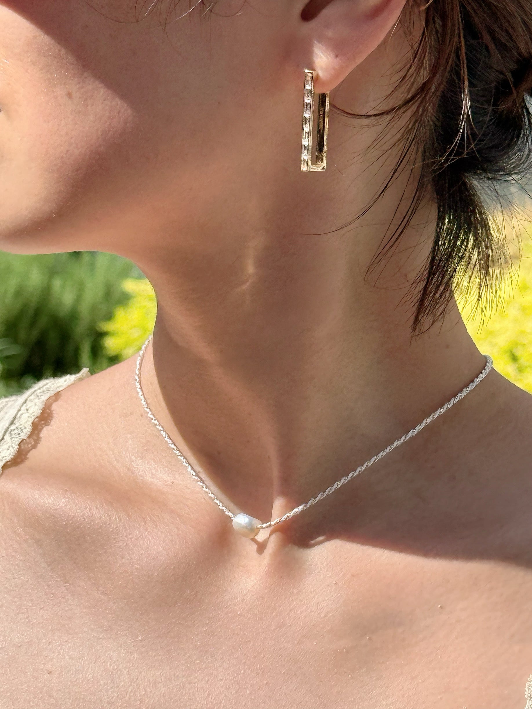 GOLD BAGUETTE STONE RECTANGLE EARRINGS