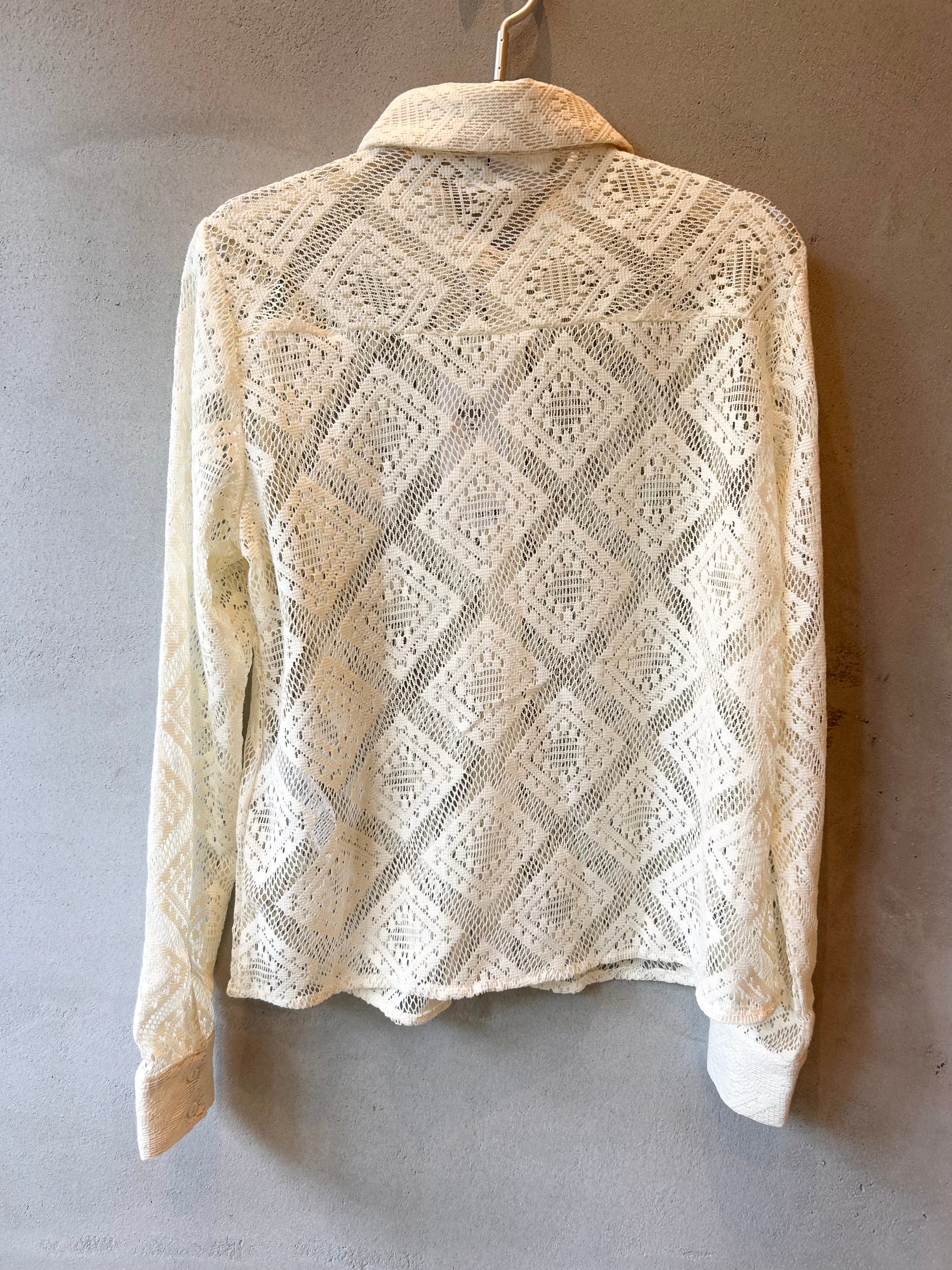 Square motif blouse