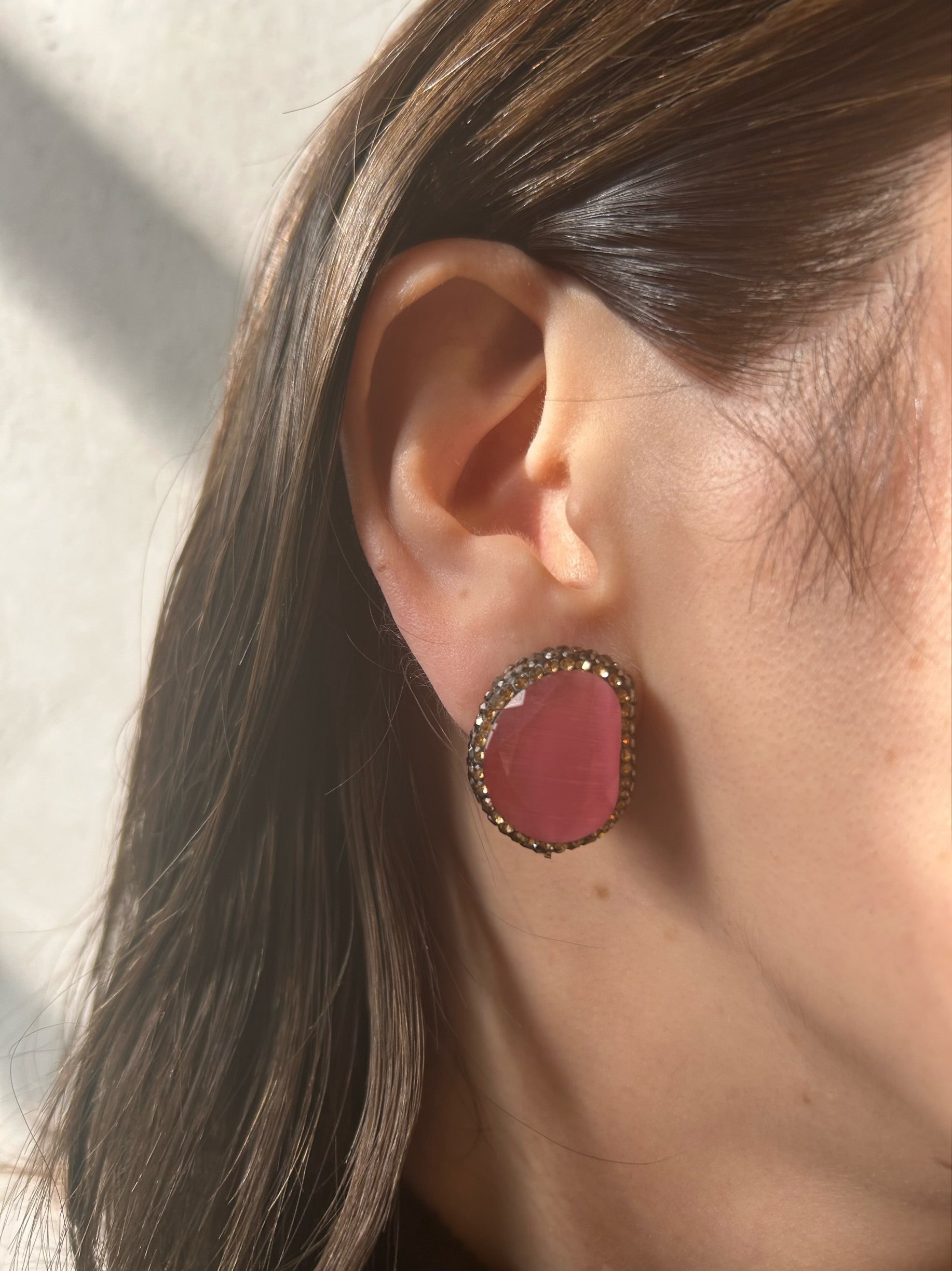 tiara vintage earrings