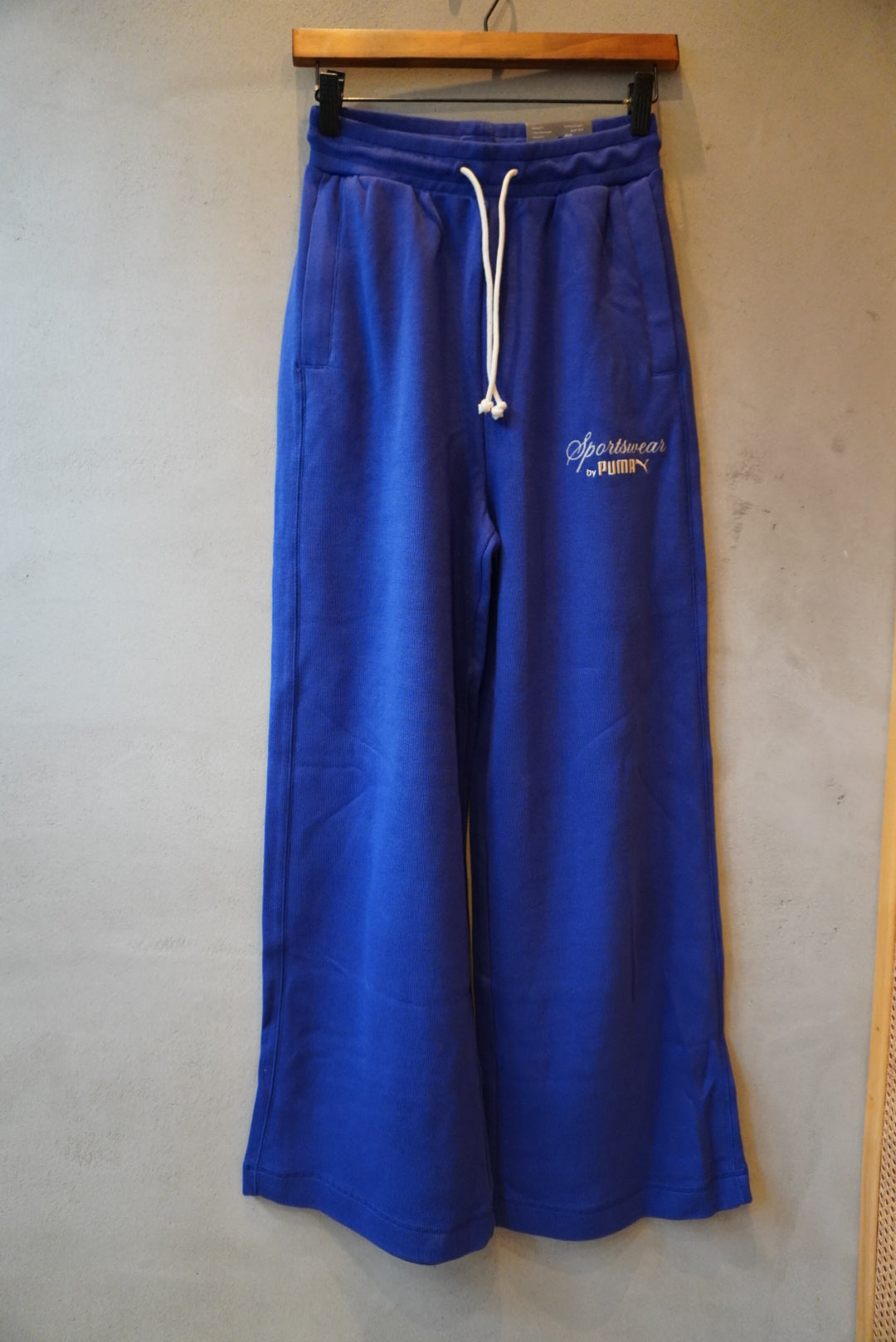 VINTAGE PUMA RELAXED SWEAT PANTS