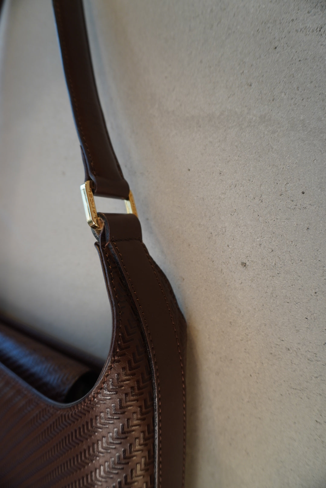 Brown shoulder bag