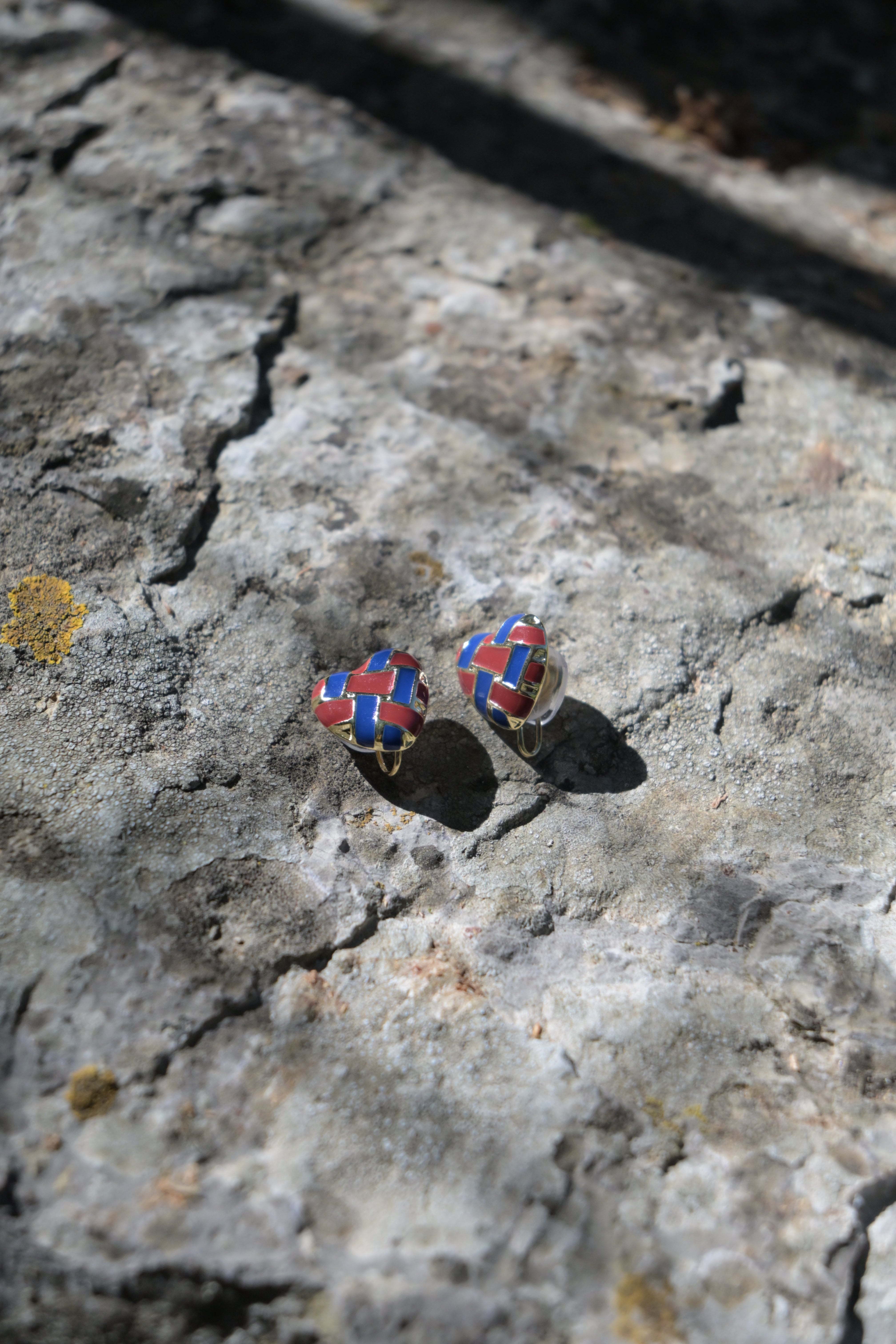 GEOMETRIC MOSAIC HEART EARRINGS
