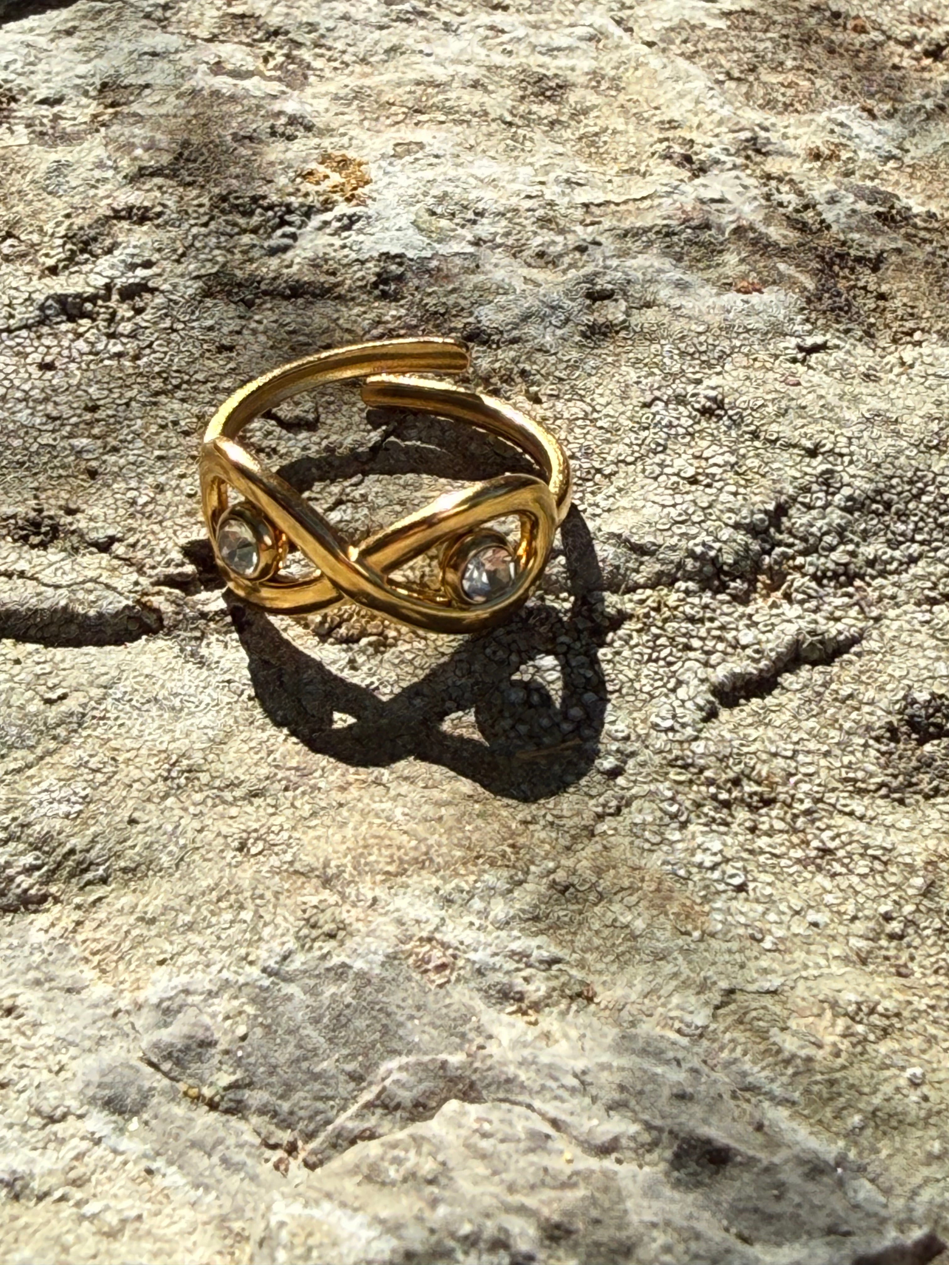 Intertwined Stone Ring
