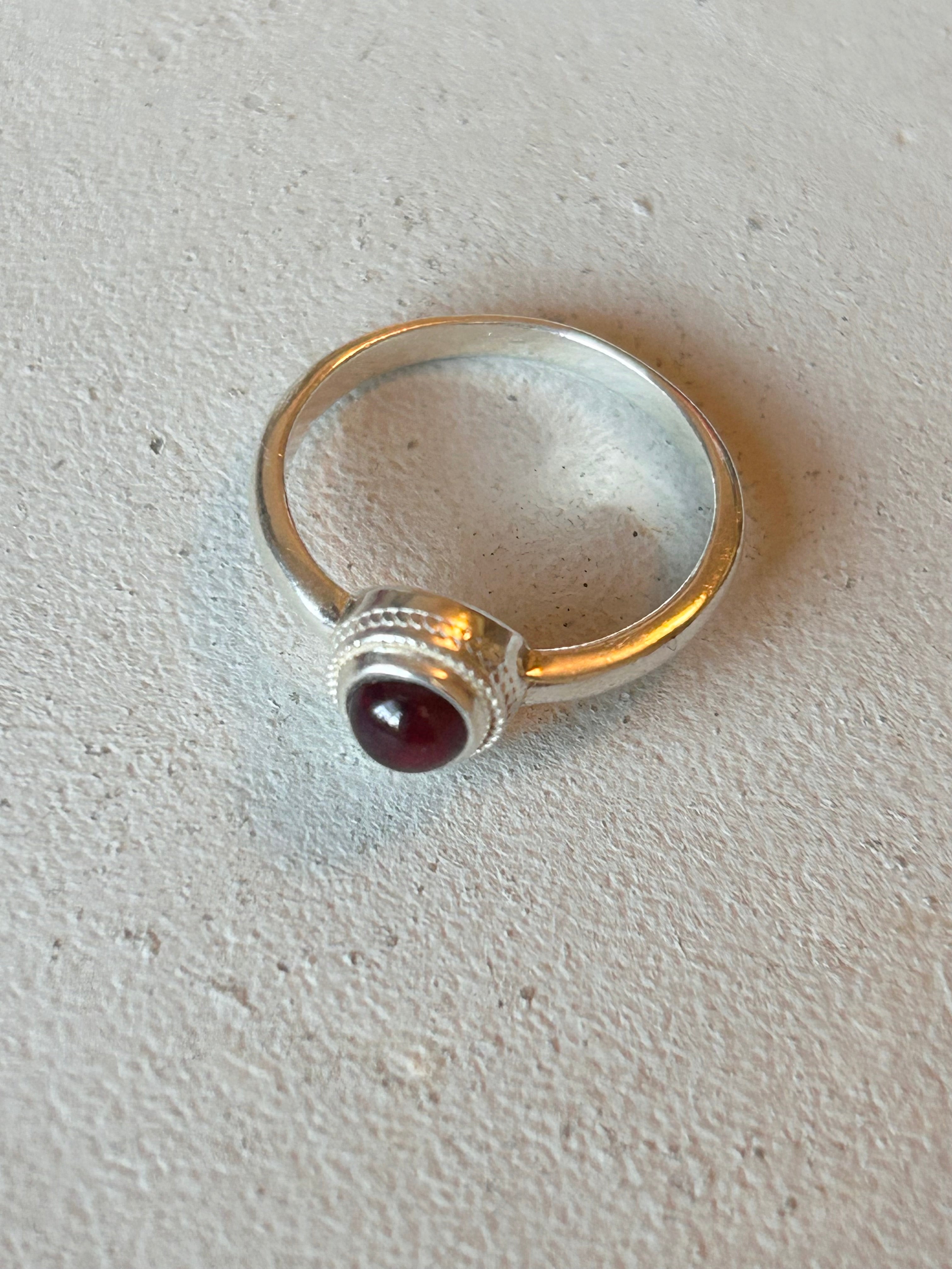 Red brown ring