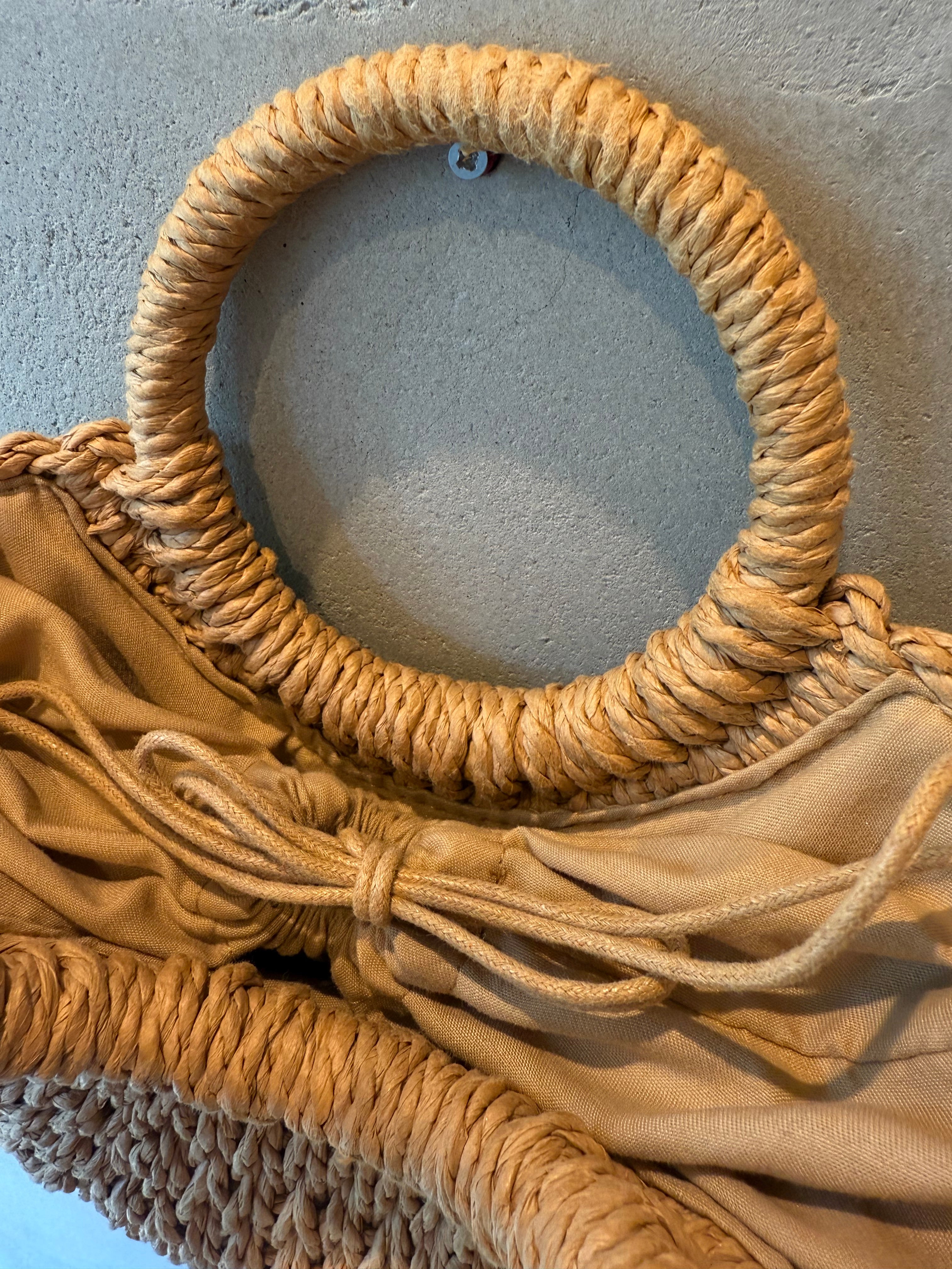 Paper Twist Circle Bag