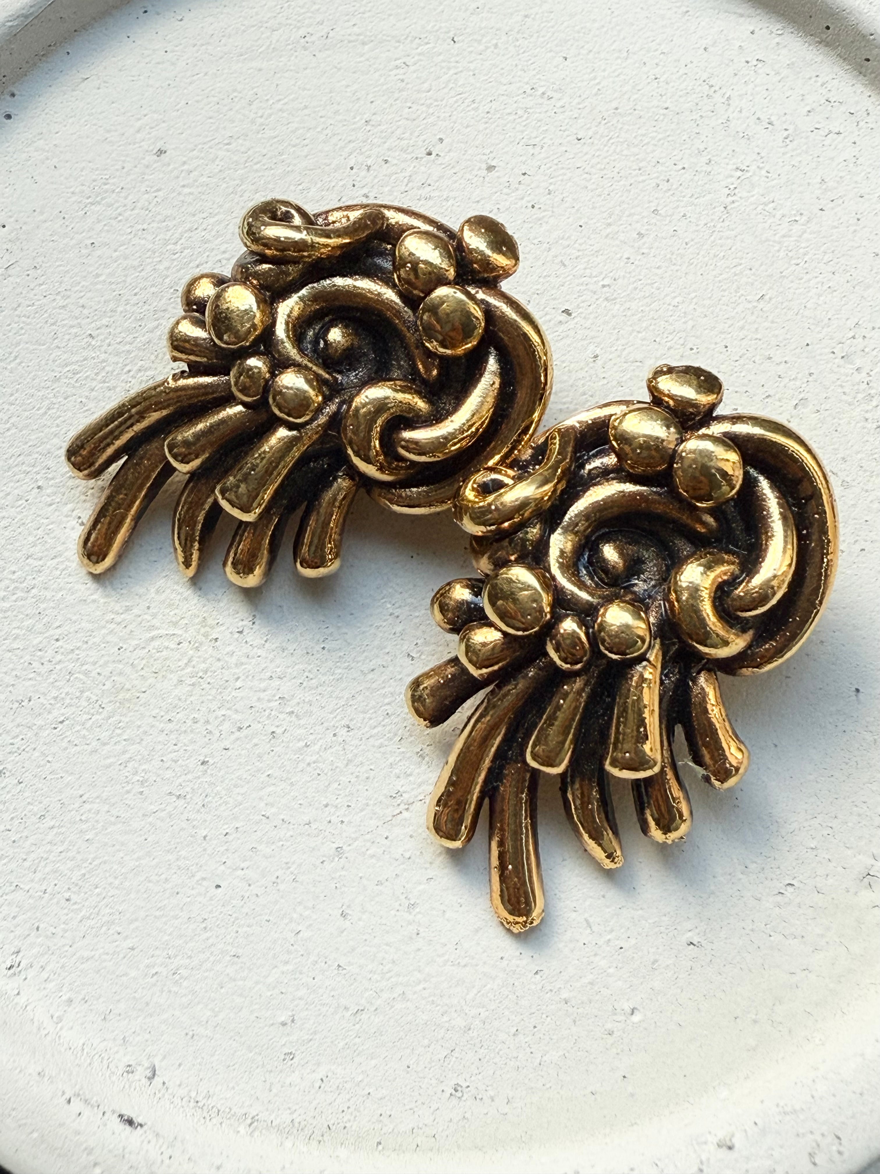 Baroque Gold Relief Earrings