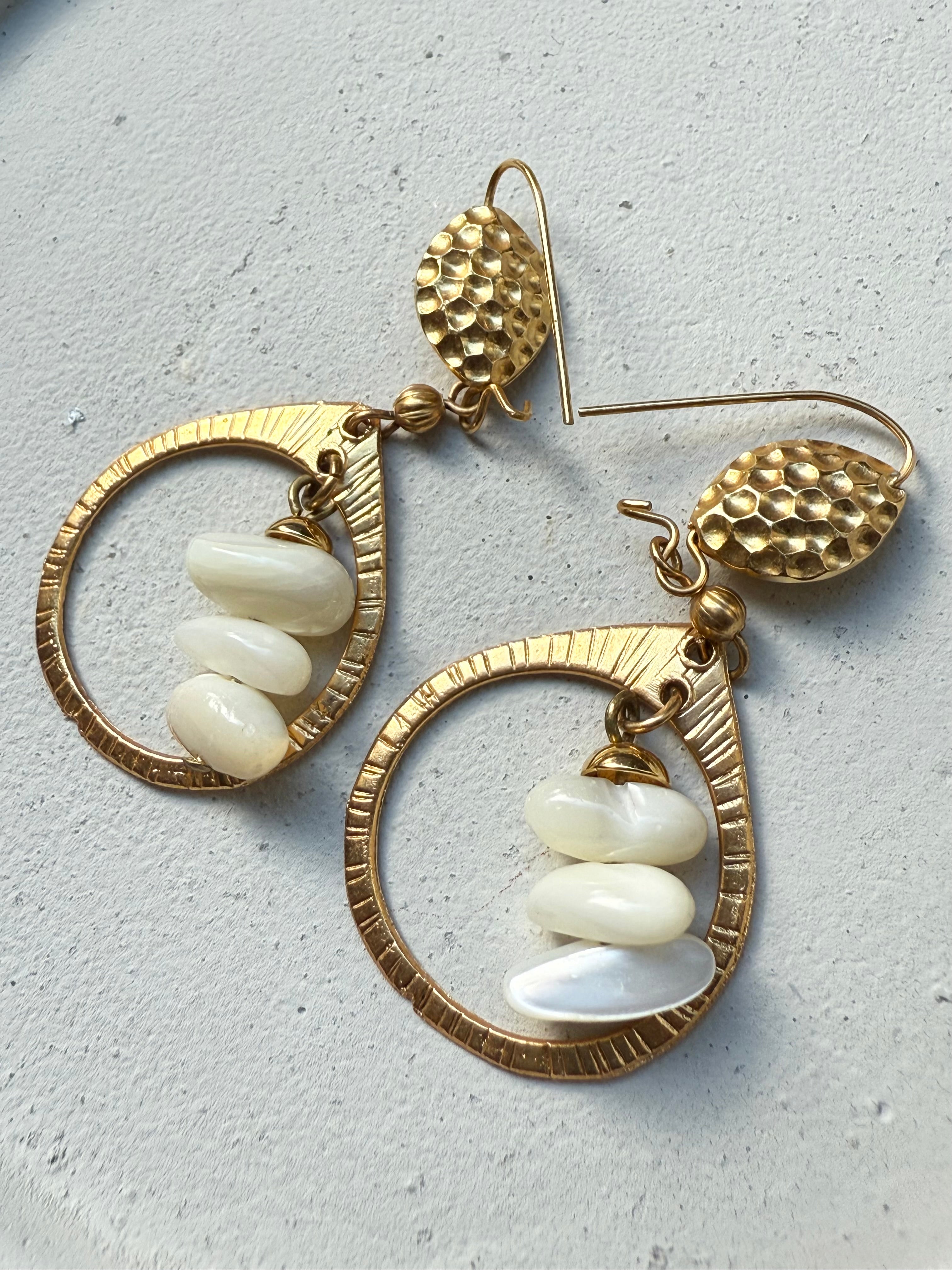 PEARL HOOP EARRINGS