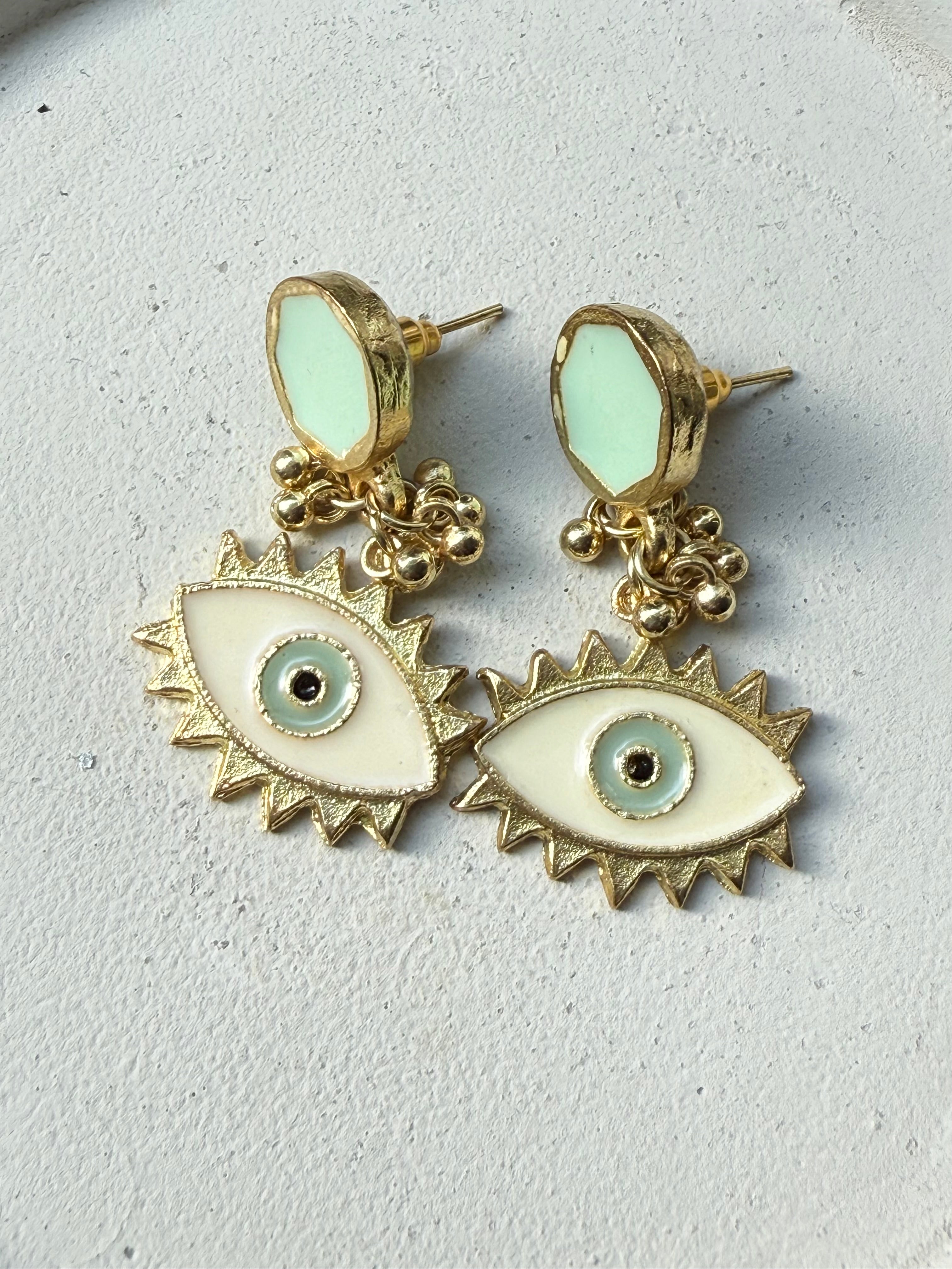 GOLDEN EYE EARRINGS