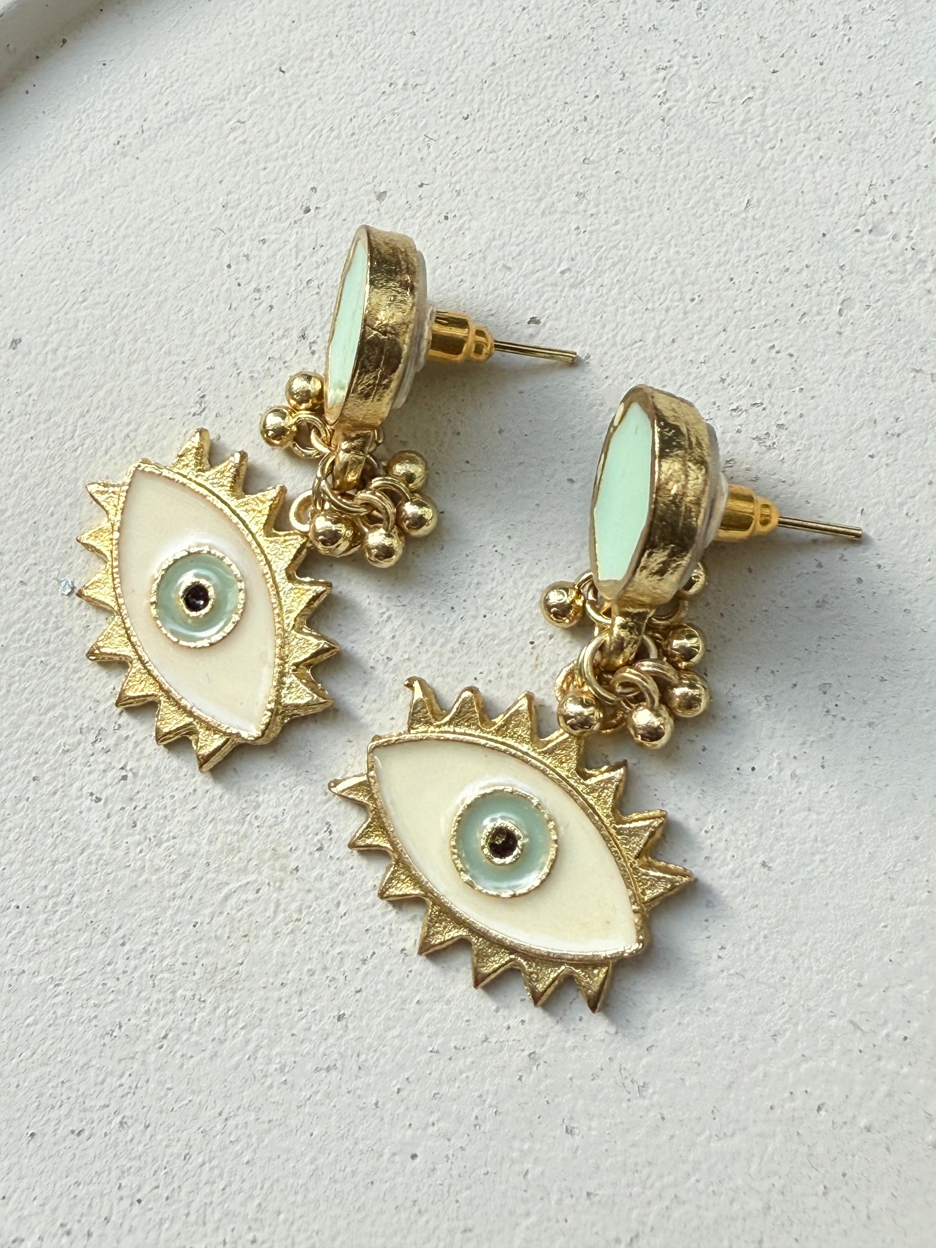 GOLDEN EYE EARRINGS